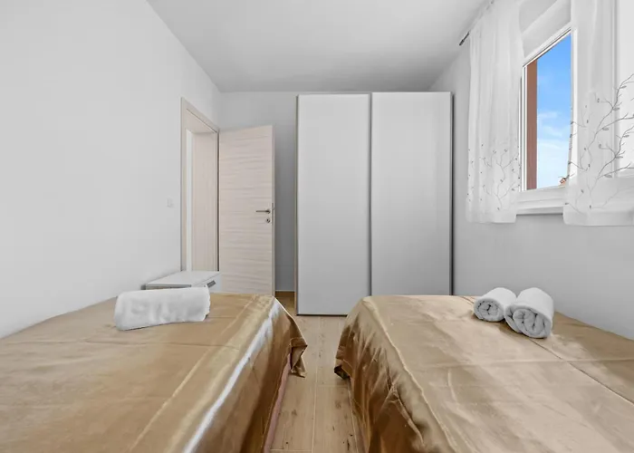 Apartament Lola Peroj